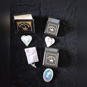 P. BUCKLEY MOSS Brooches